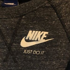 nike crewneck!